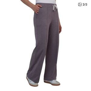 NWT Kirkland Signature pintuck pants Women's Wide Leg Gray Pants small size